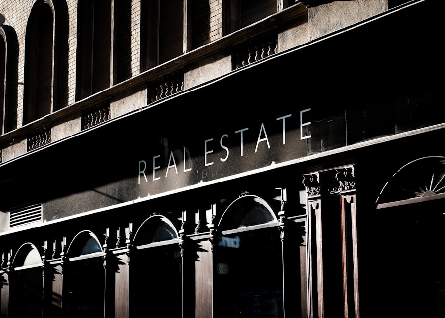 Photo real estate consulting companies